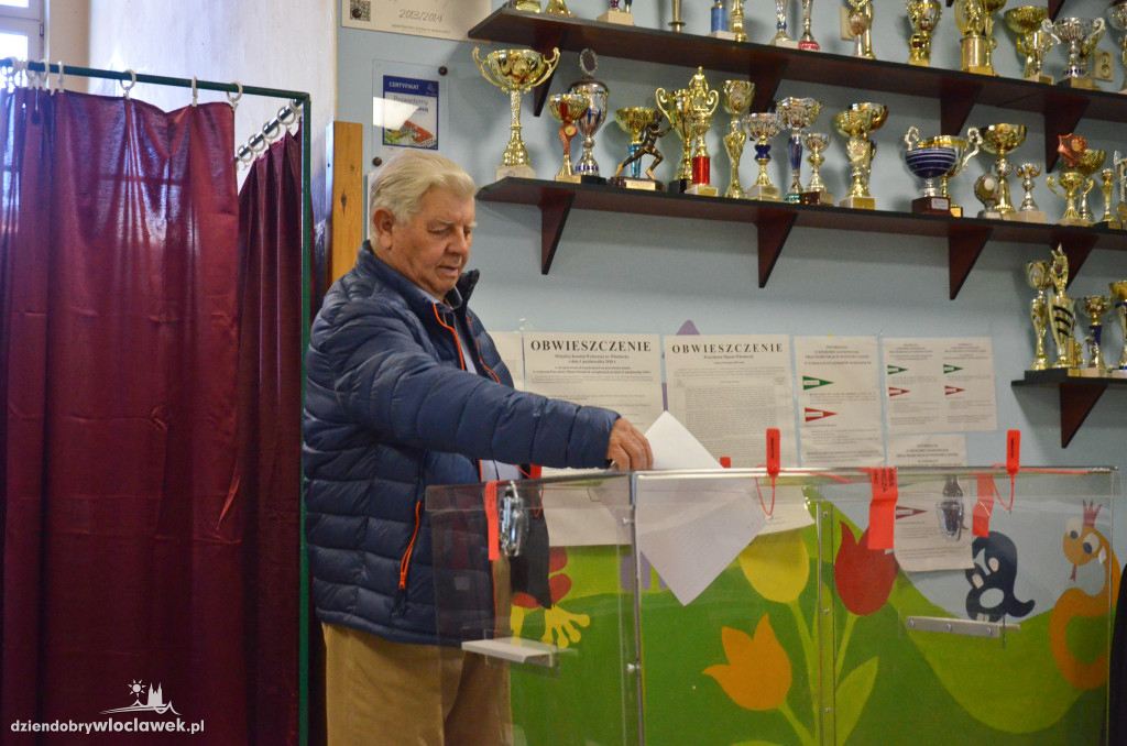 Głosowanie w komisjach na Śródmieściu