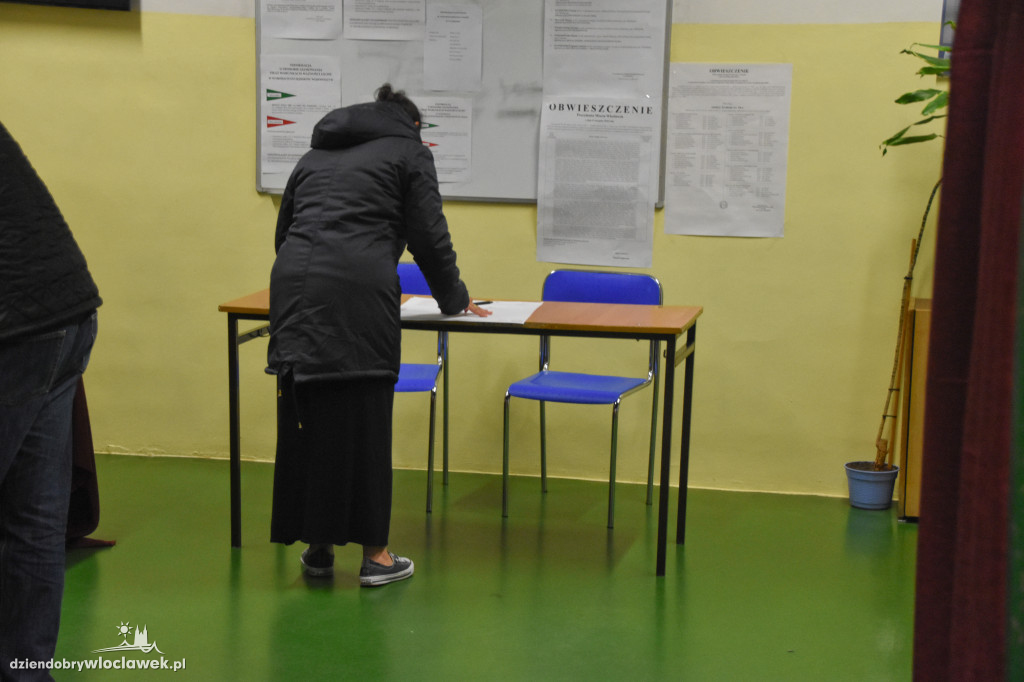 Głosowanie w komisjach na Kazimierza Wlk.