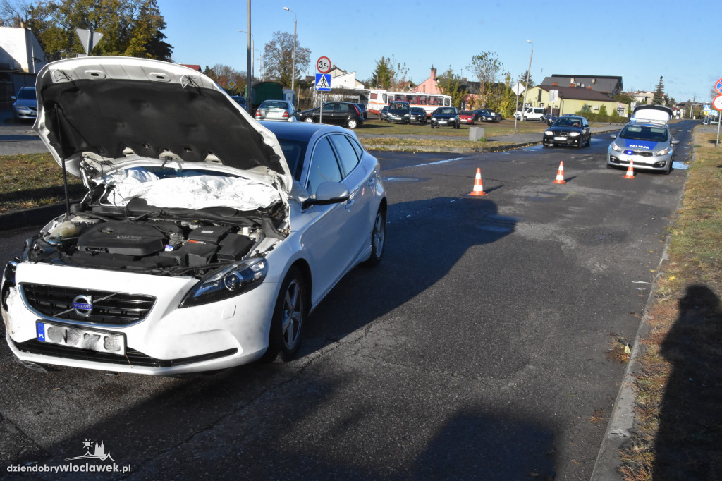 Zderzenie skody i volvo na Plantach