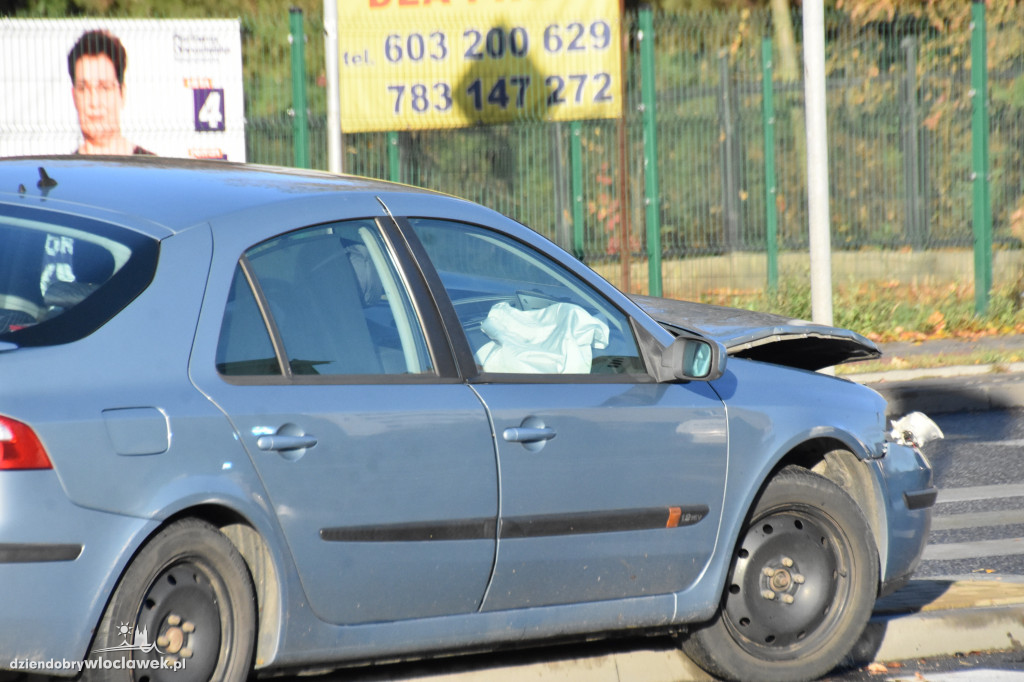 3 auta zderzyły się na Okrzei