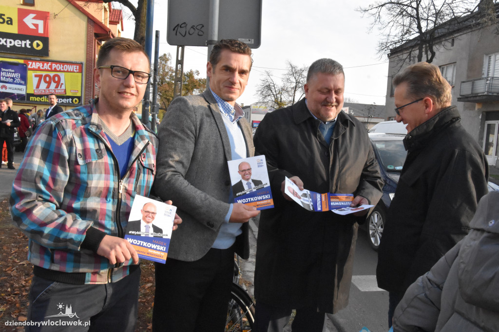 Walka o głosy na targowisku