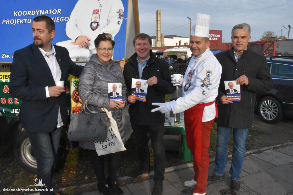 Walka o głosy na targowisku