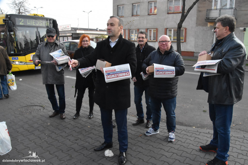 Walka o głosy na targowisku