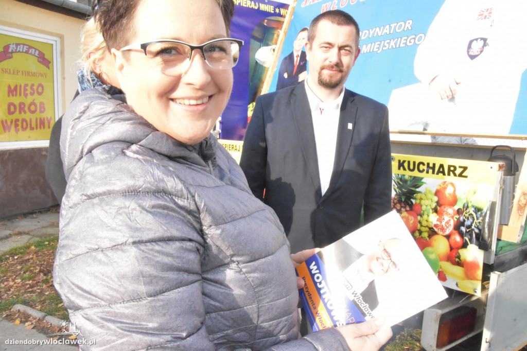 Walka o głosy na targowisku