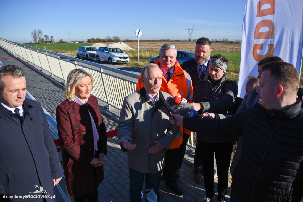 Kładka nad autostradą A1 otwarta