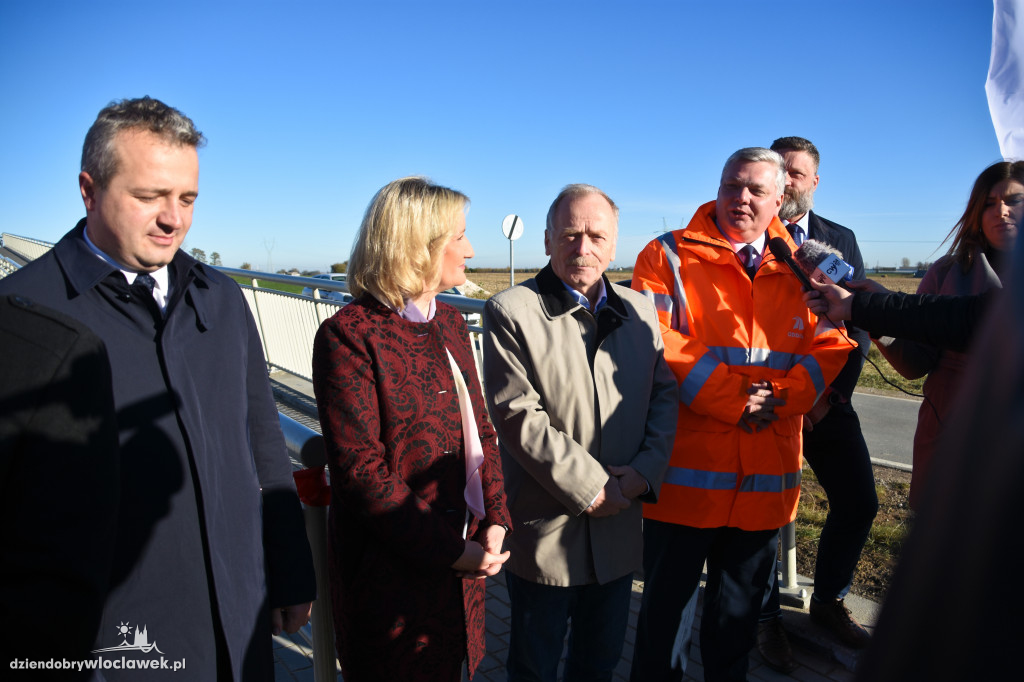 Kładka nad autostradą A1 otwarta