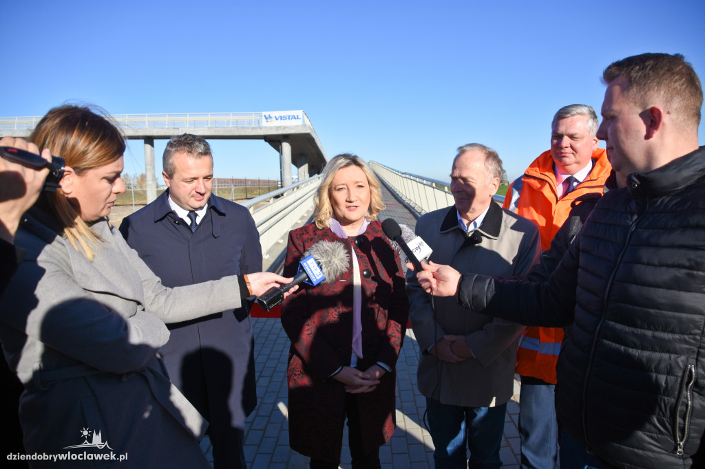 Kładka nad autostradą A1 otwarta