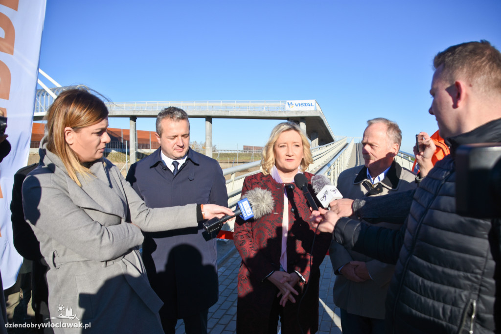 Kładka nad autostradą A1 otwarta
