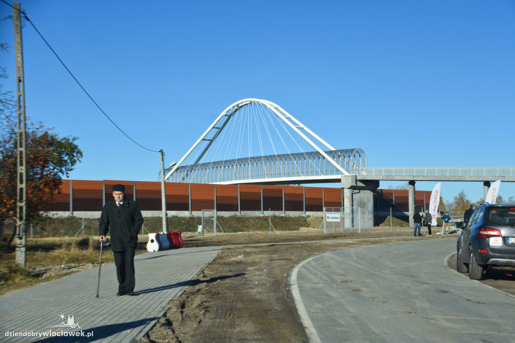 Kładka nad autostradą A1 otwarta