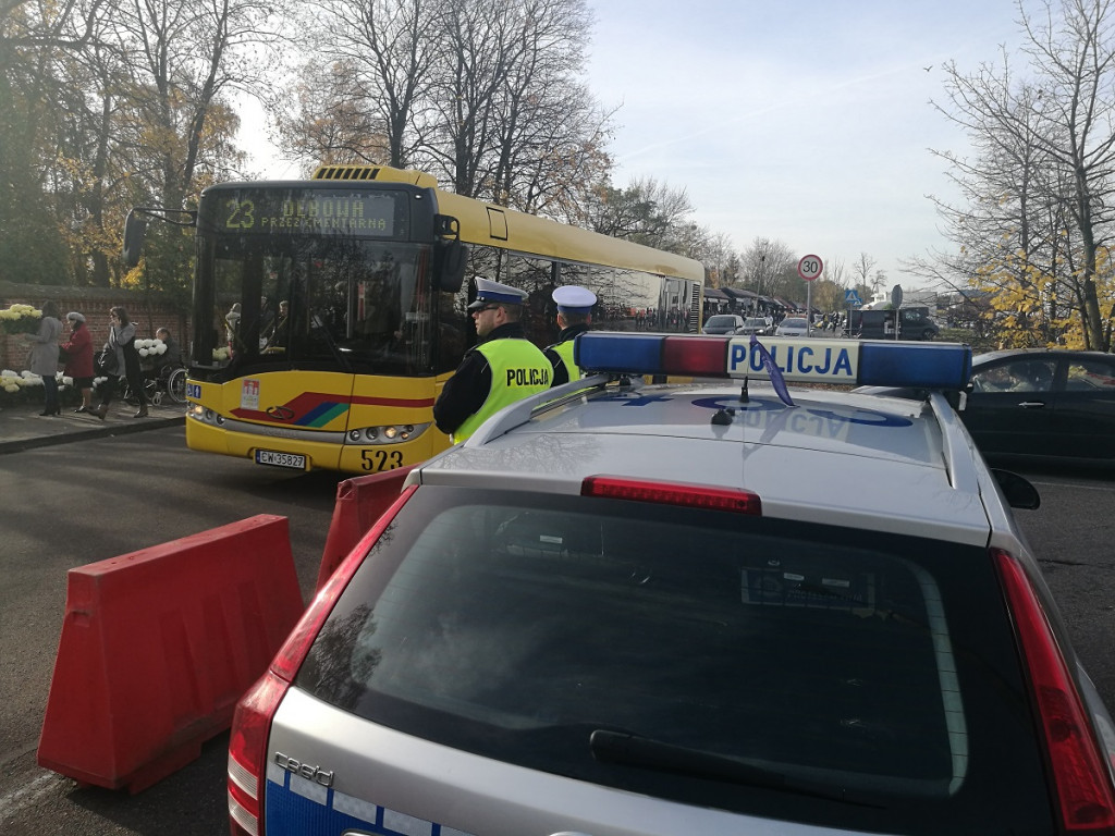 Policja wstępnie podsumowała akcję Znicz