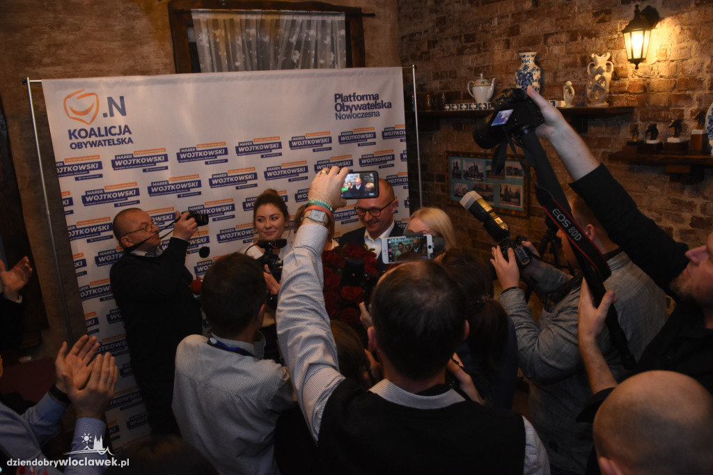 Radość w sztabie Marka Wojtkowskiego