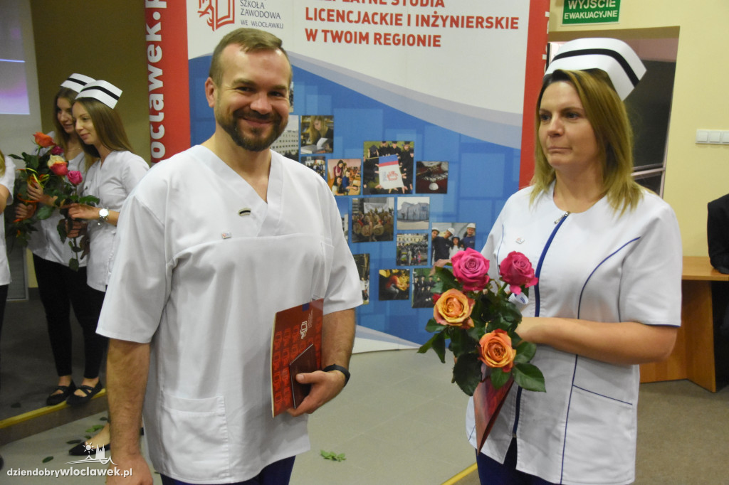 Czepkowanie pielęgniarek w PWSZ