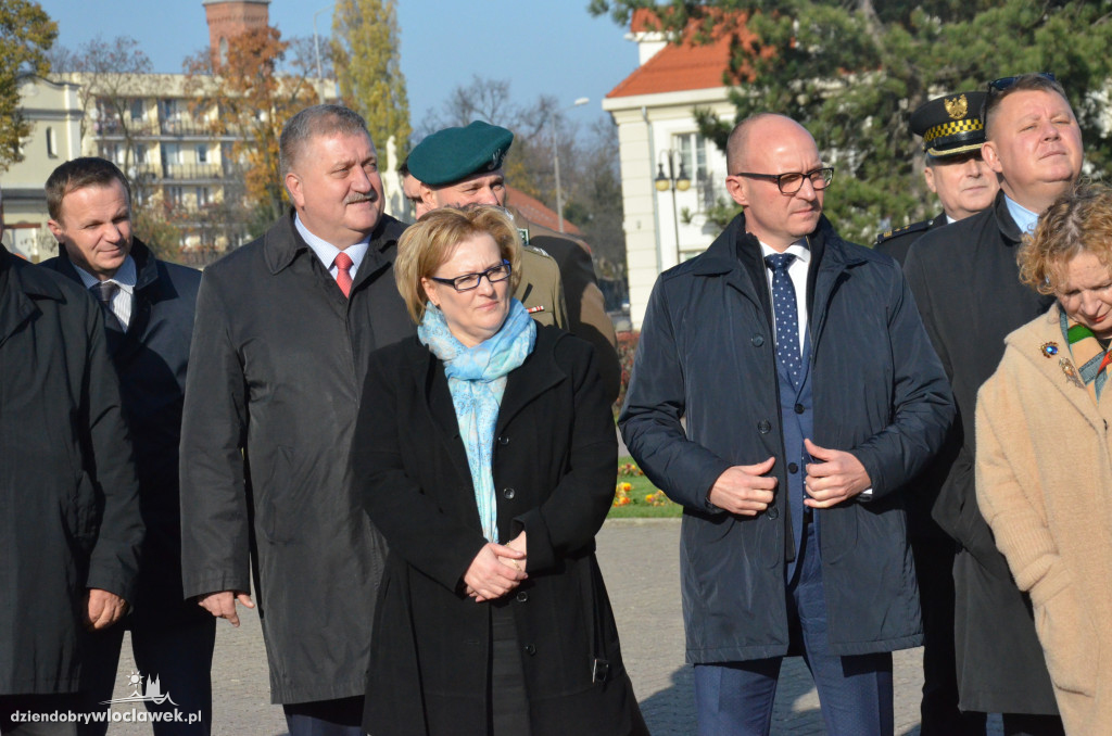 Otwarcie wystawy IPN na pl. Wolności
