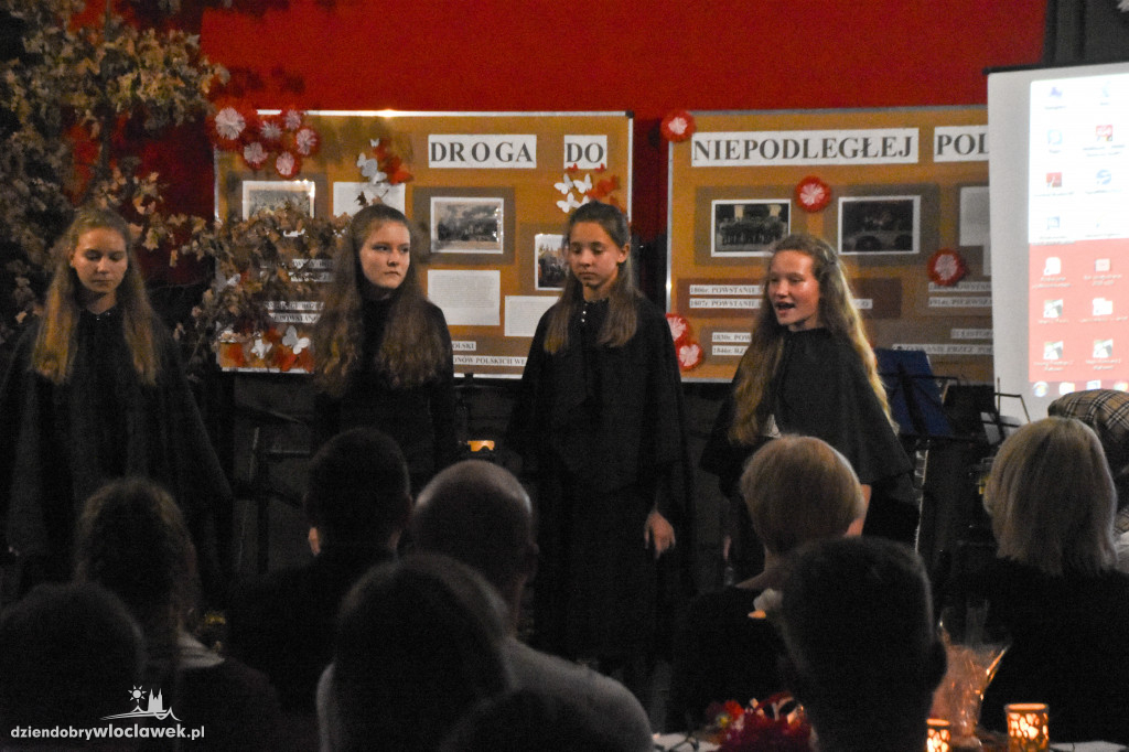 Wieczór patriotyczny w SP 19