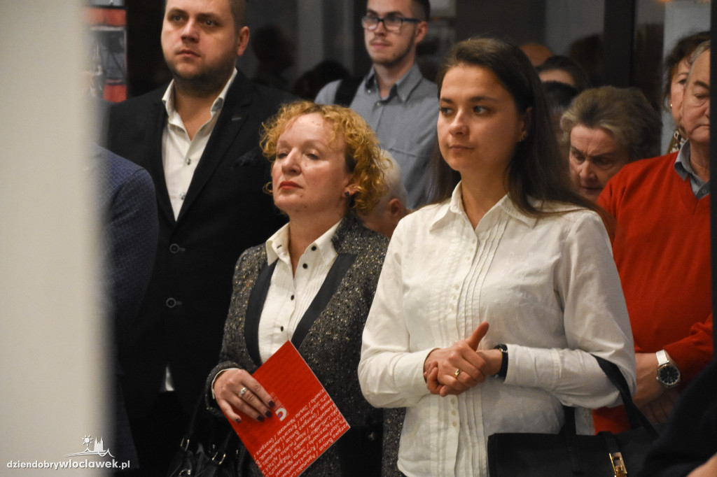 Wernisaż Luster Niepodległej w GSW