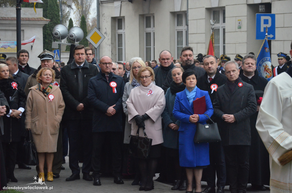 Poświęcenie tablicy przy Katedrze