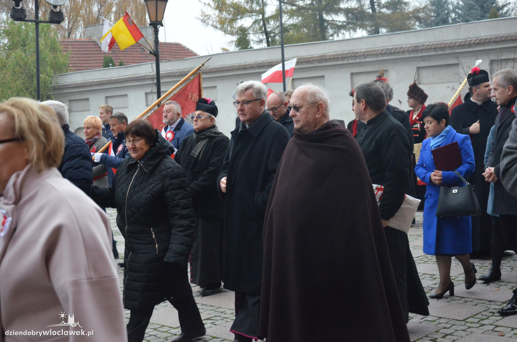Poświęcenie tablicy przy Katedrze