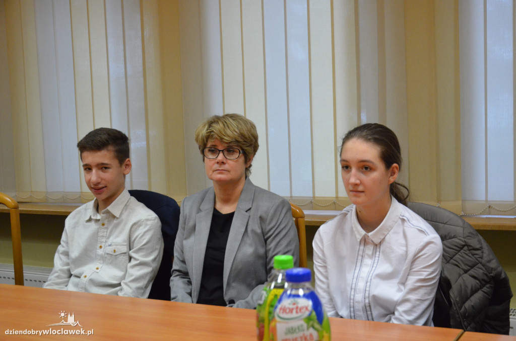 `Zachowaj Trzeźwy Umysł` podsumowanie