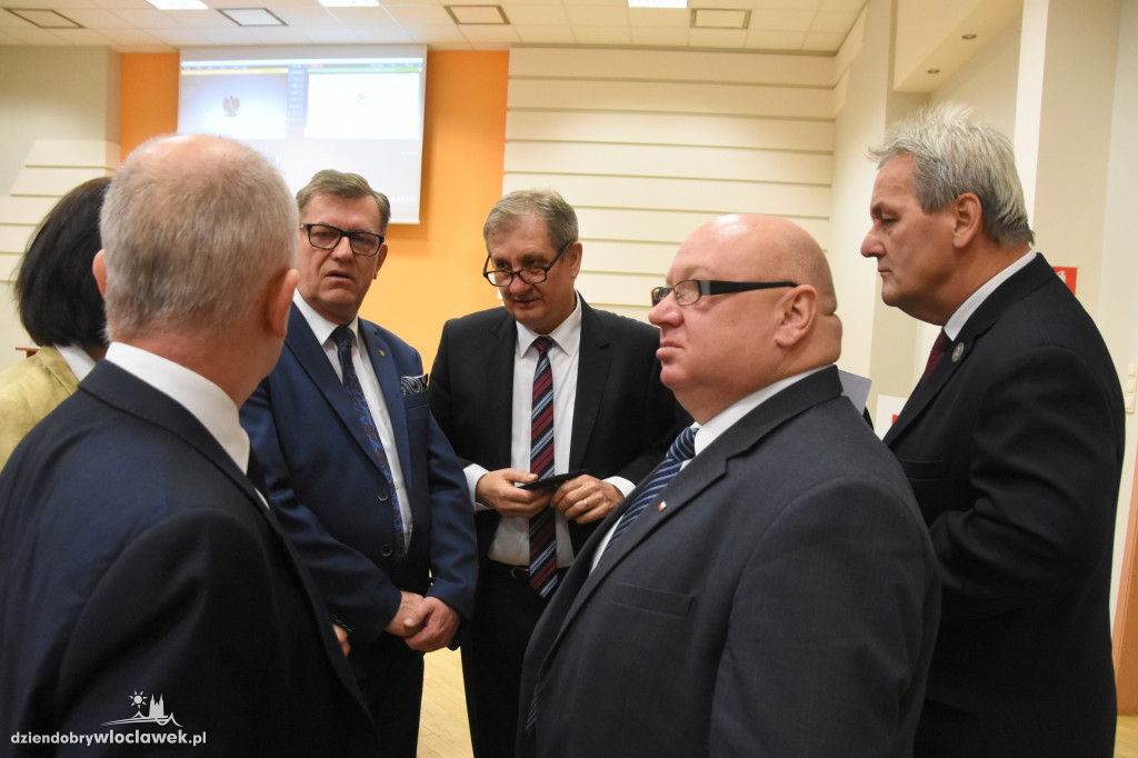 Sesja inauguracyjna - radni i goście