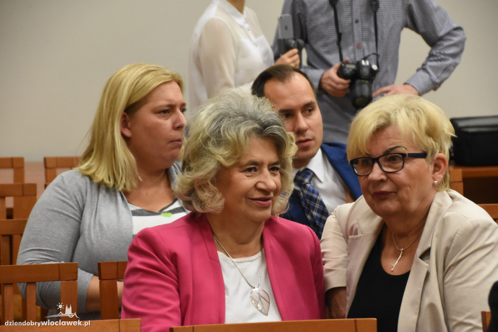 Sesja inauguracyjna - radni i goście