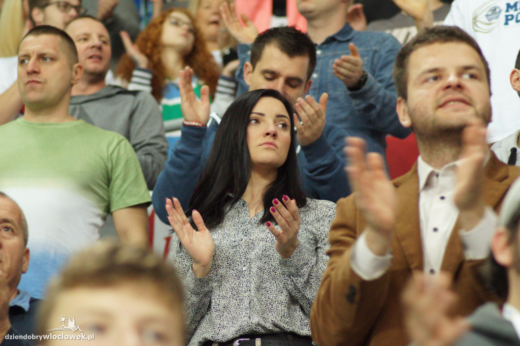 Kibice na meczu Anwil Le Mans
