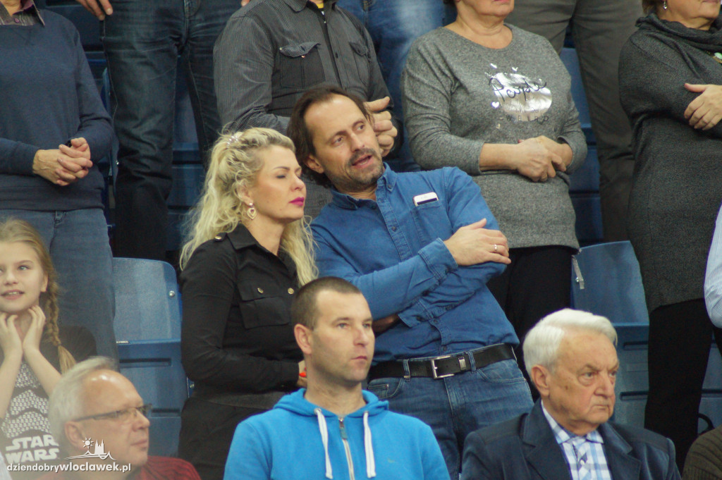 Kibice na meczu Anwil Le Mans