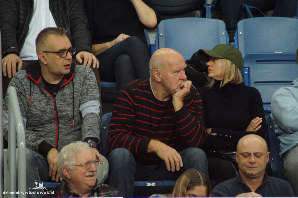 Kibice na meczu Anwil Le Mans