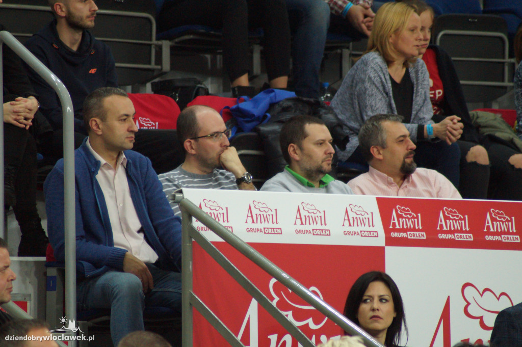 Kibice na meczu Anwil Le Mans