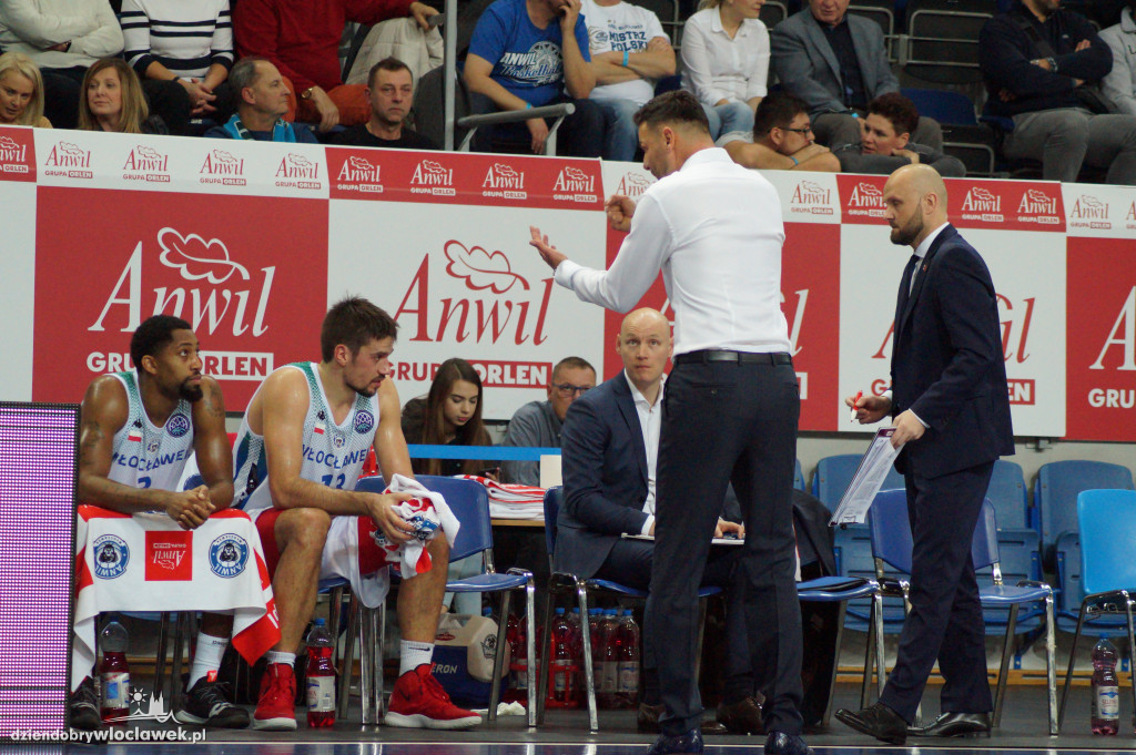 Mecz Anwil vs Le Mans w Hali Mistrzów