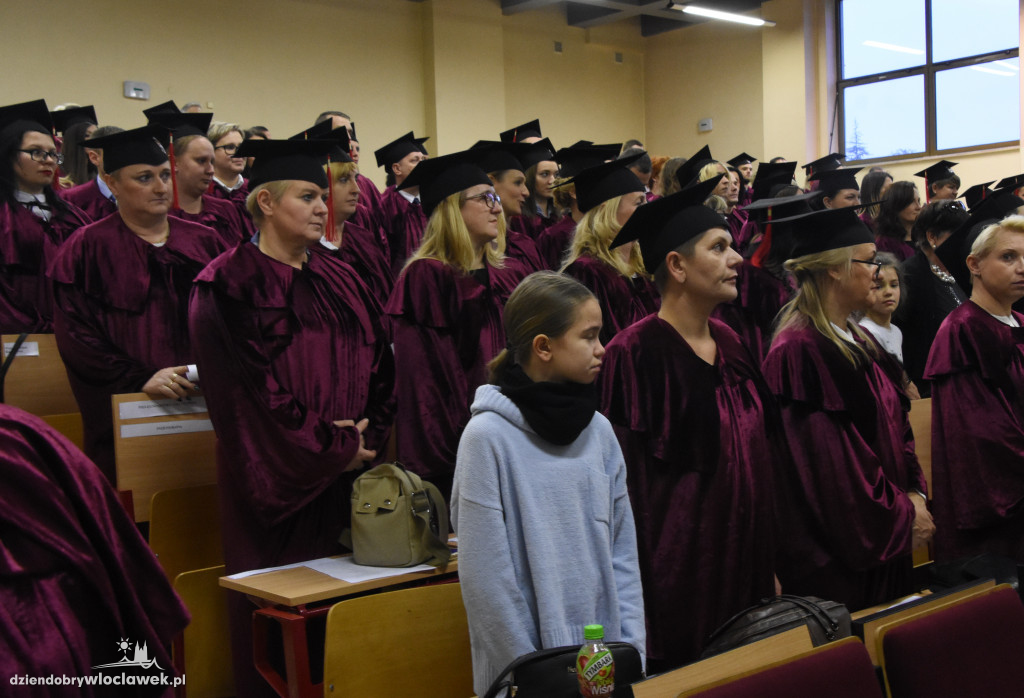 Rozdanie dyplomów studentów KSW