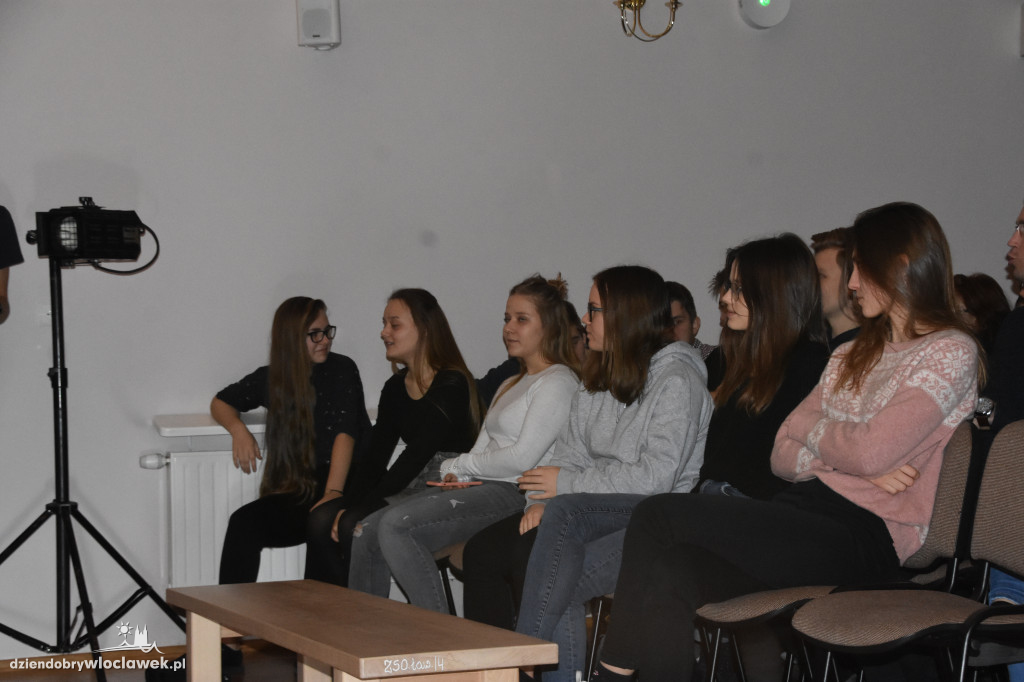 Nowy teatr z LZK pokazał pierwszą sztukę