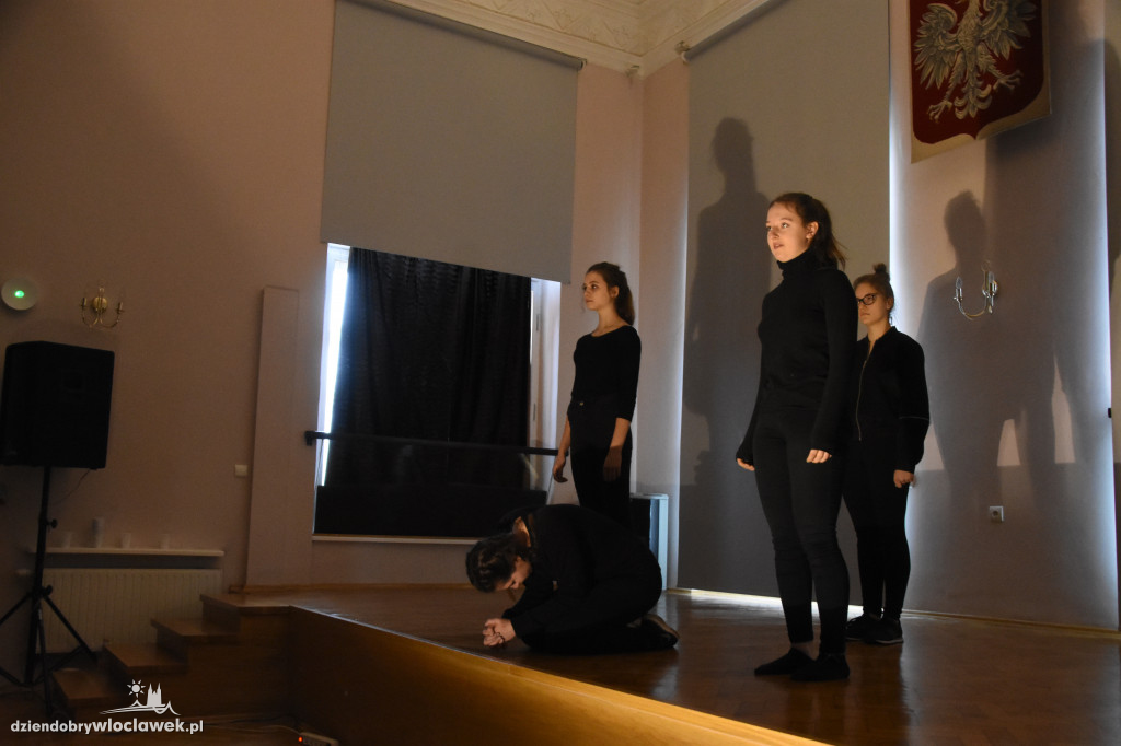 Nowy teatr z LZK pokazał pierwszą sztukę