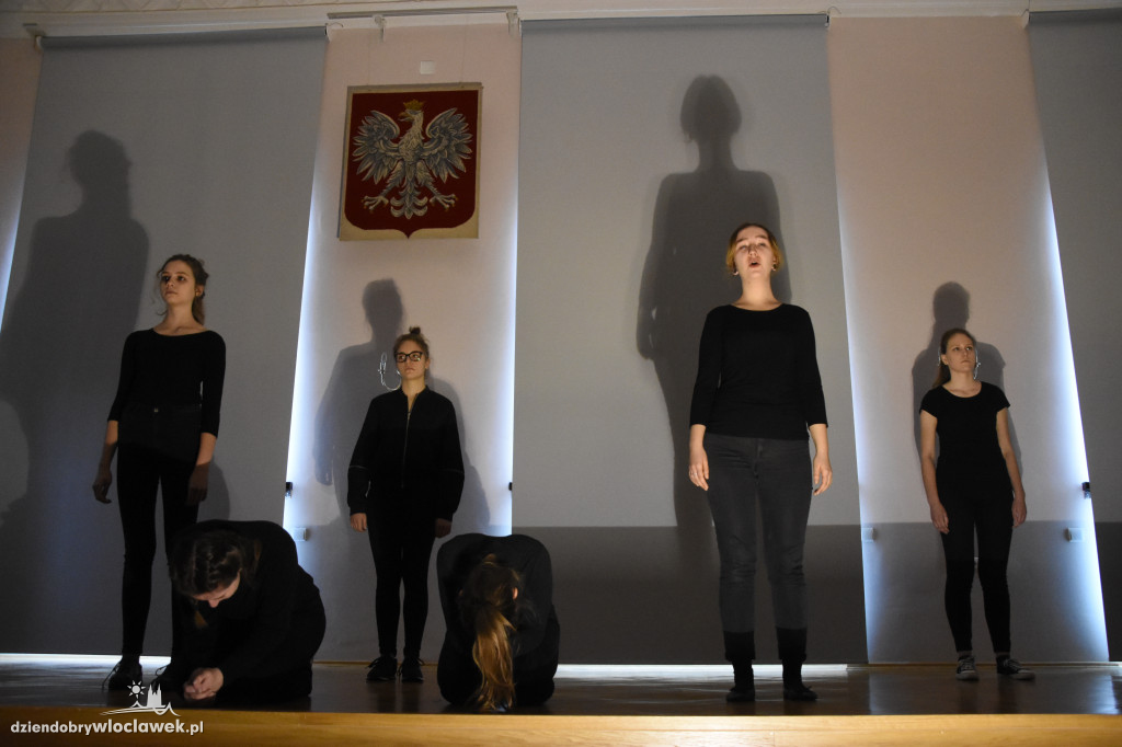 Nowy teatr z LZK pokazał pierwszą sztukę