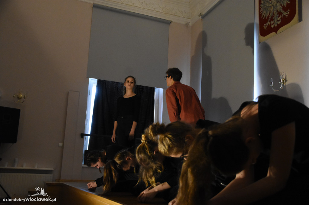 Nowy teatr z LZK pokazał pierwszą sztukę