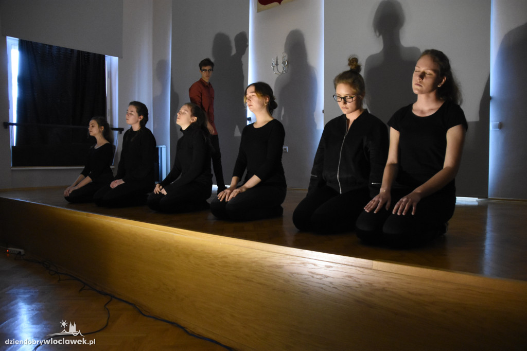 Nowy teatr z LZK pokazał pierwszą sztukę