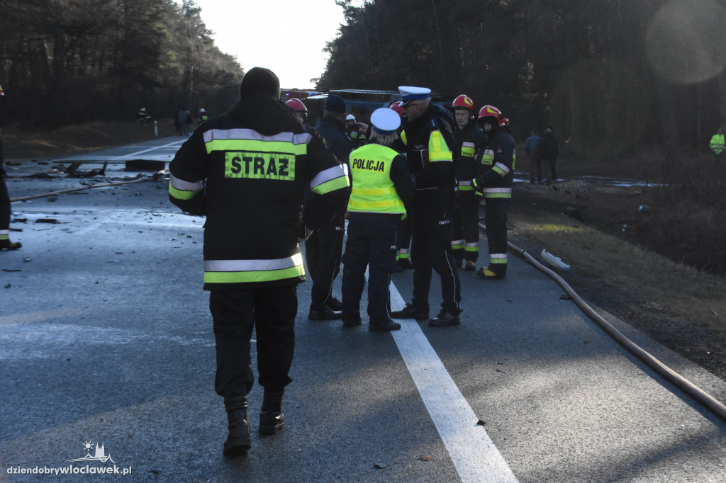 Zderzenie samochodu osobowego i cysterny