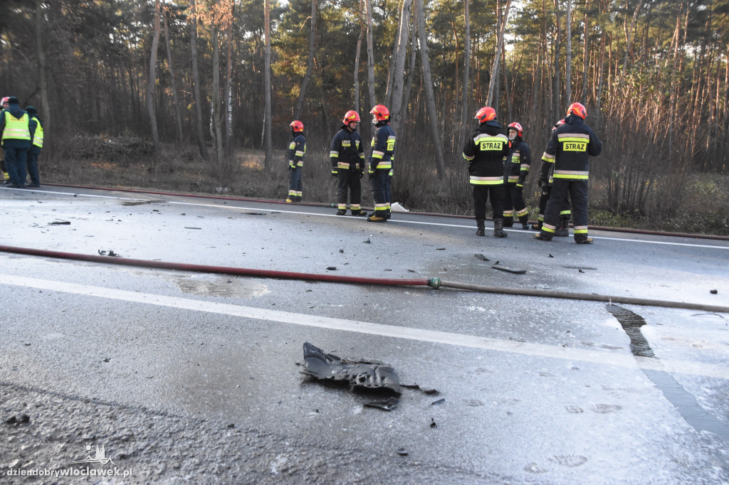 Zderzenie samochodu osobowego i cysterny