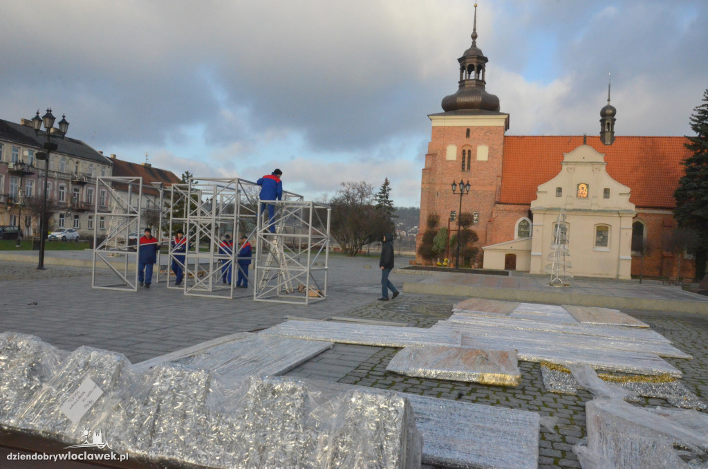 Miasto stroi się na święta