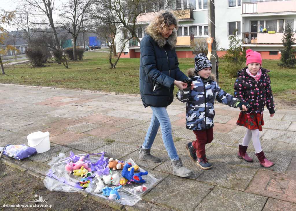 Ubierali choinkę na osiedlu Południe
