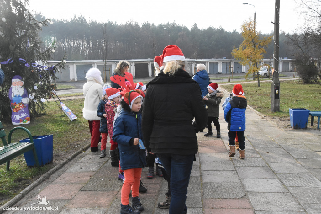 Ubierali choinkę na osiedlu Południe