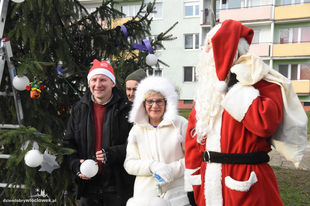 Ubierali choinkę na osiedlu Południe