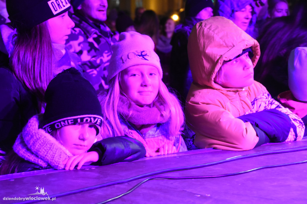 Wystartowała świąteczna iluminacja!
