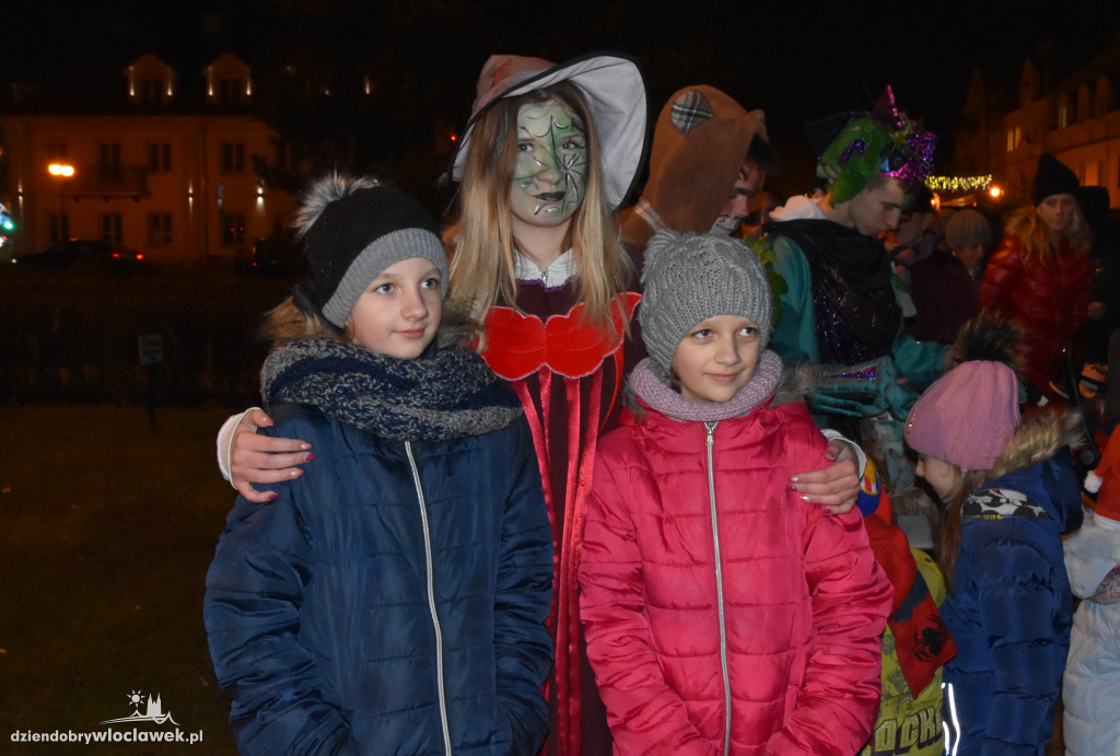 Wystartowała świąteczna iluminacja!