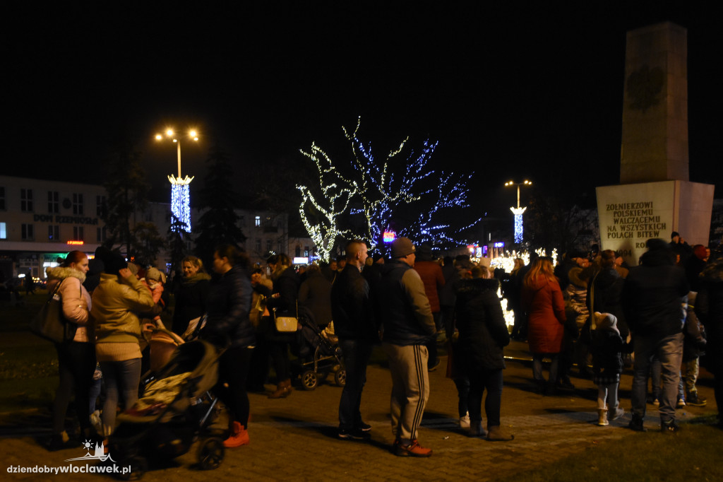 Wystartowała świąteczna iluminacja!