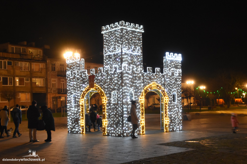 Wystartowała świąteczna iluminacja!