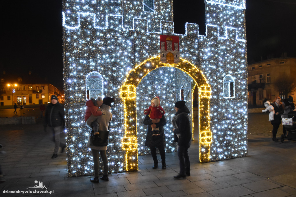 Wystartowała świąteczna iluminacja!