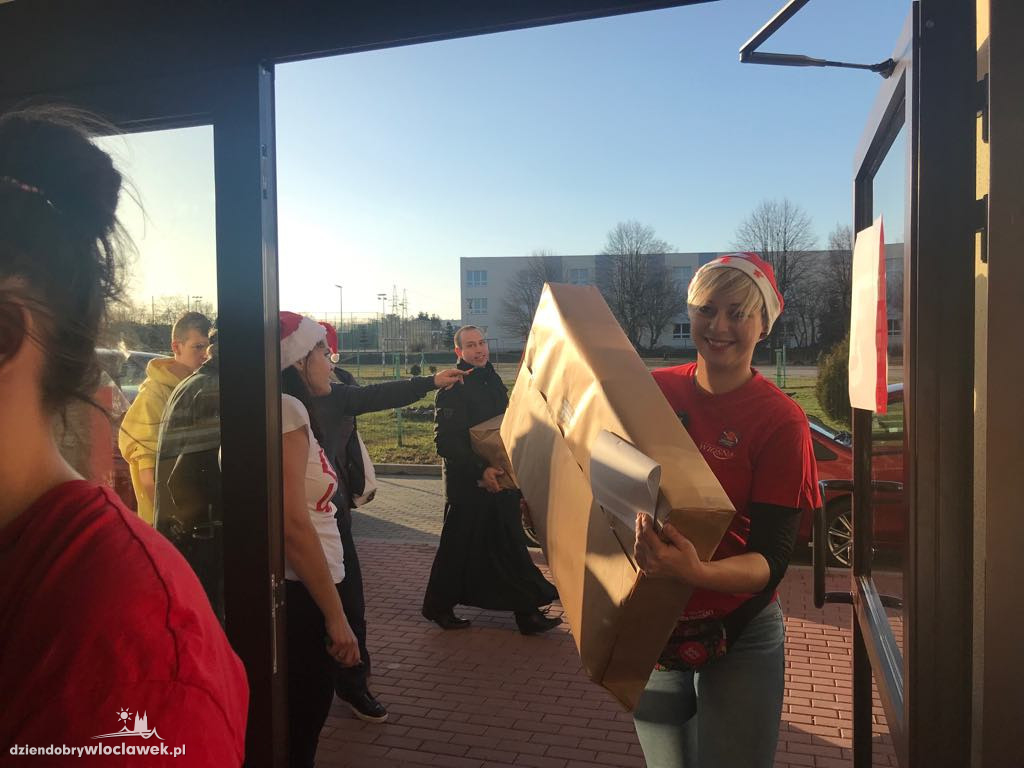 W Szlachetnej Paczce praca wre!