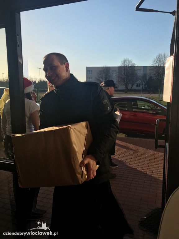 W Szlachetnej Paczce praca wre!
