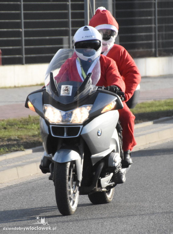 Przejazd Motomikołajów przez miasto