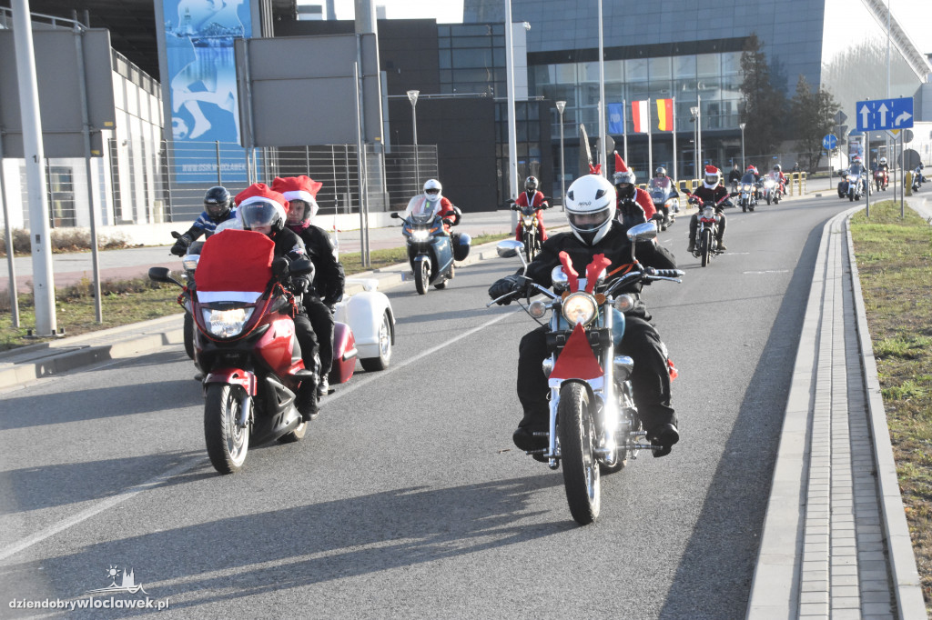 Przejazd Motomikołajów przez miasto